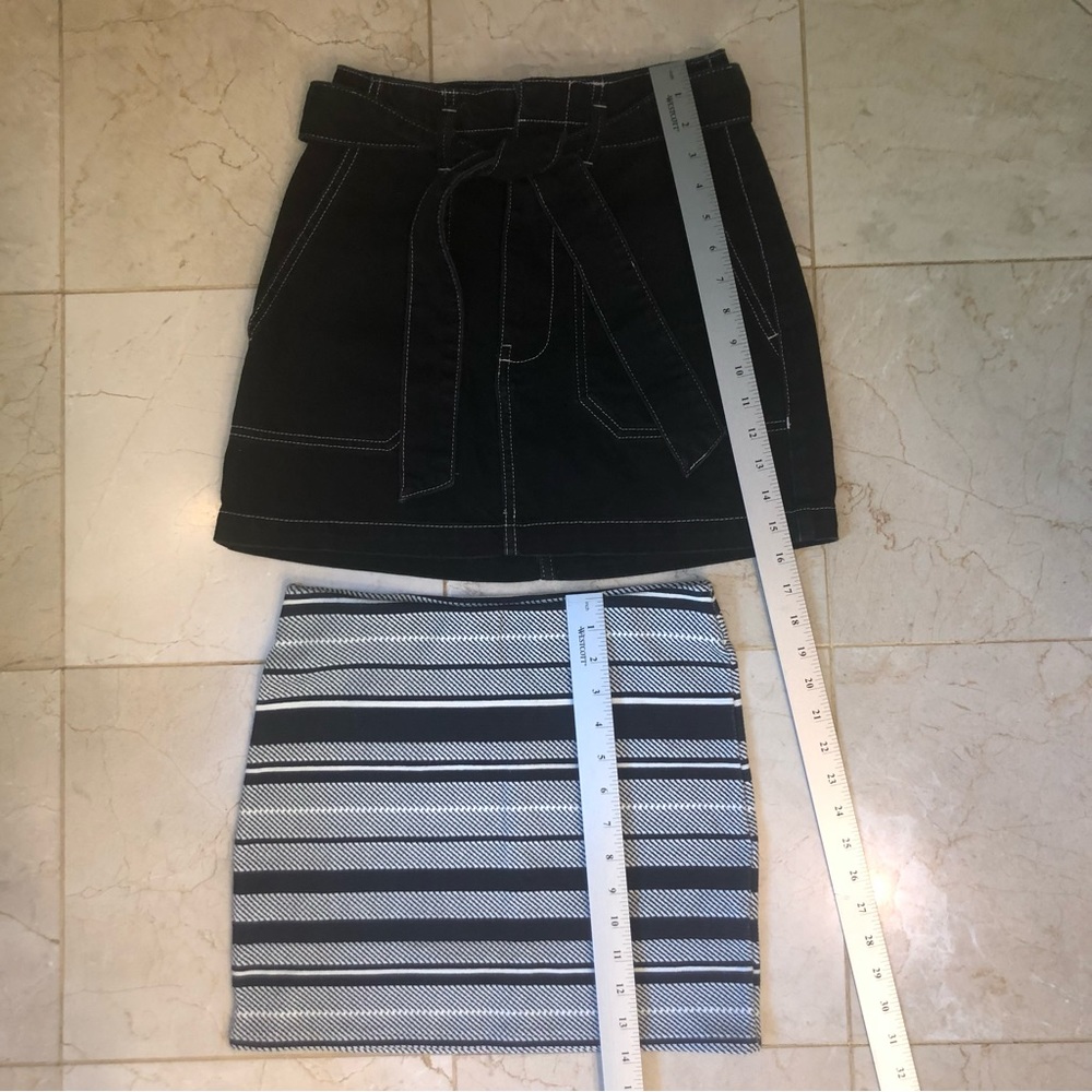 Mini skirt LOT of 2, dark denim zip and tie front and heavy thread stretch, Sz S - Picture 8 of 16